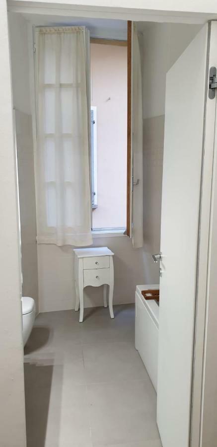 ורבאניה Piazza San Rocco Suite Art מראה חיצוני תמונה